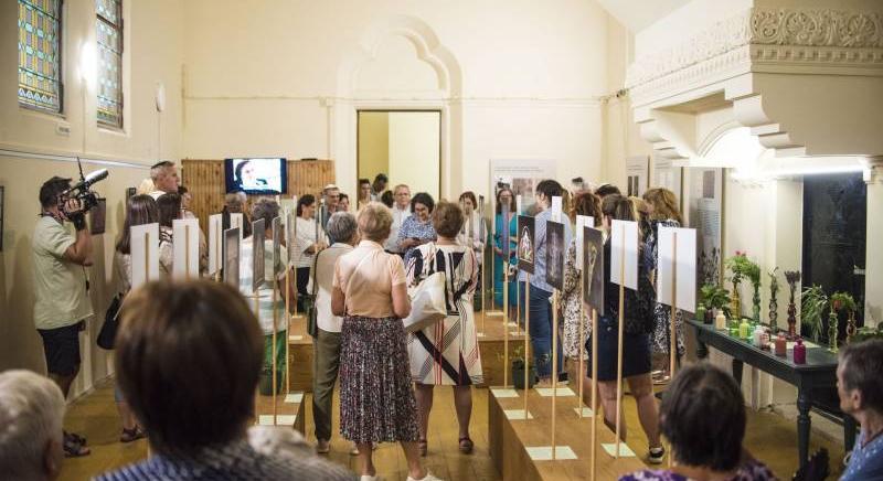 Lőw Immánuel virágai a szegedi zsinagógában
