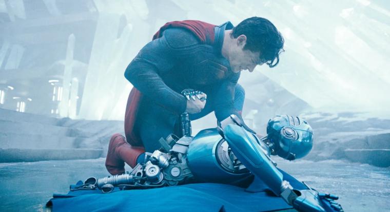 Erősen nyitott James Gunn Supermanje a mozikban, lenyomta Az acélembert