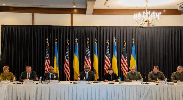 A következő Ramstein formátumú találkozó 10 napon belül lesz – Christian Freuding