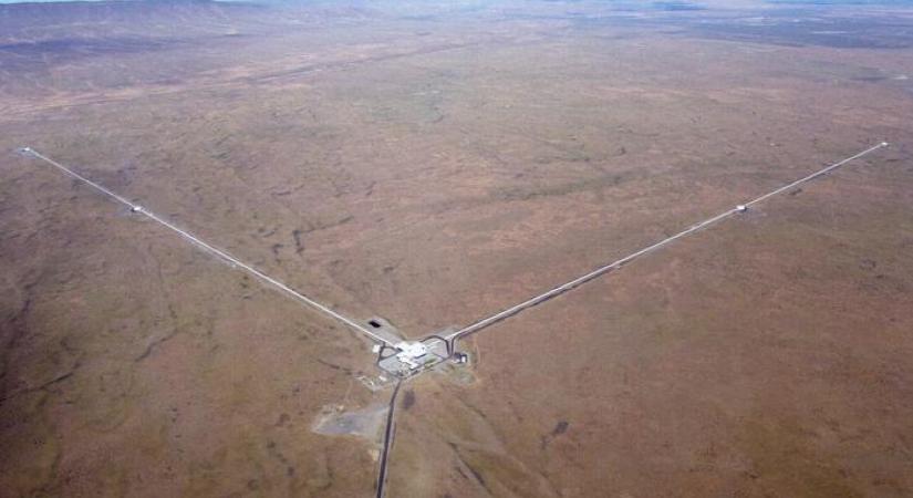 A valaha mért legnagyobb kozmikus ütközést észlelt a LIGO-Virgo-KAGRA gravitációshullám-detektor