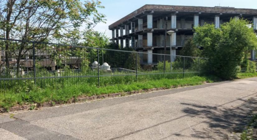 MNB-botrány: elhagyta a Matolcsy-klán rózsadombi bázisát a főszereplő milliárdos cégcsoportja
