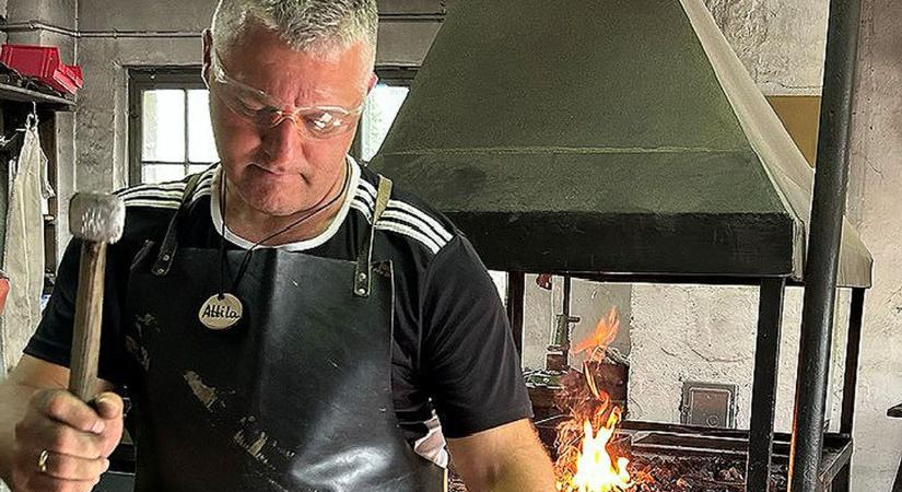 Az elnök addig ütötte a vasat, amíg az meleg (VIDEÓVAL)