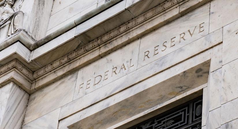Az amerikai jegybank megtörheti a Bitcoin lendületét