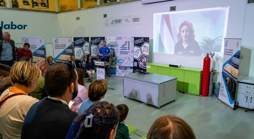 Győri diákok kérdéseire válaszolt Kapu Tibor kutatóűrhajós