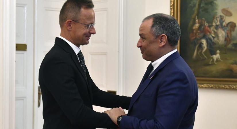 Szijjártó Péter: Brüsszel hibát hibára halmoz a gazdaságpolitika területén
