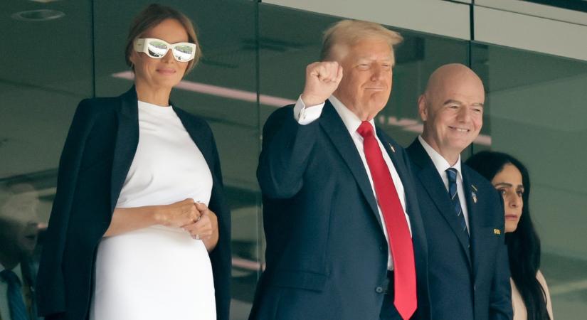 Nem várt galibát okozott Donald Trump a klubvilágbajnokság díjátadóján – Futótűzként terjed a fergeteges videó
