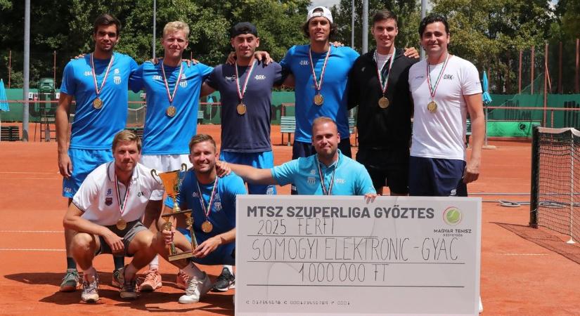 Hatodik magyar bajnoki címüket ünnepelték - fotó