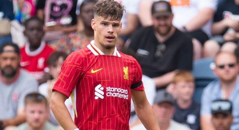 Bemutatkozott Kerkez a Liverpoolban, a szurkolók pedig máris imádják