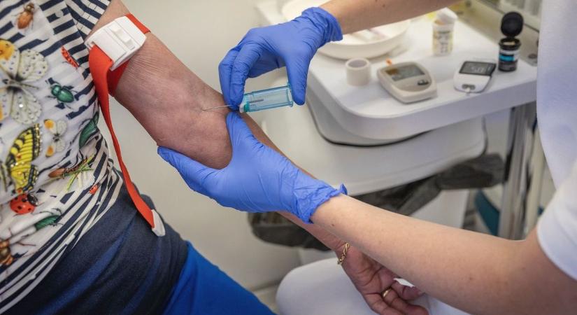 Több hónapos a várakozási idő a vérvételre ezen a hajdú-bihari településen