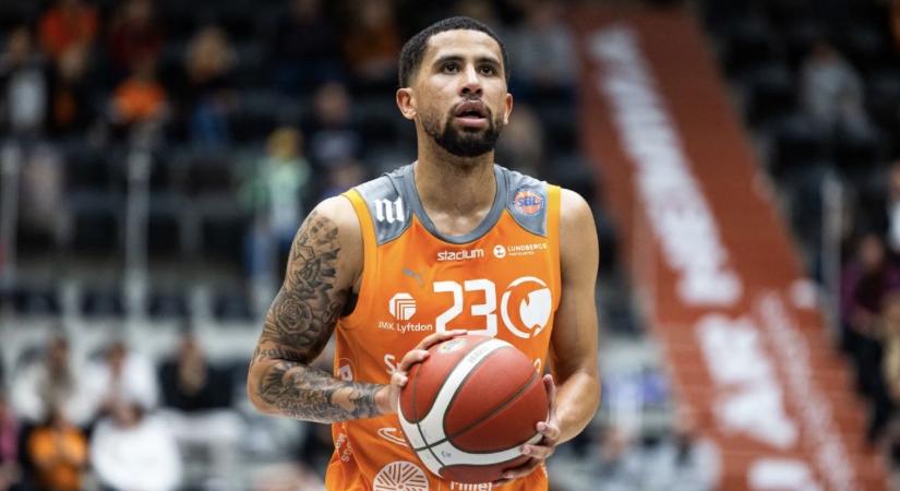 A svéd bajnokság MVP-je igazolt Debrecenbe