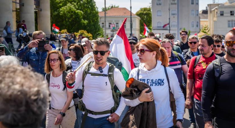 Máris megérkezett Magyar Péter válasza Hadházy Ákos rendkívüli bejelentésére, miszerint elindulna a Tisza Párt előválasztásán