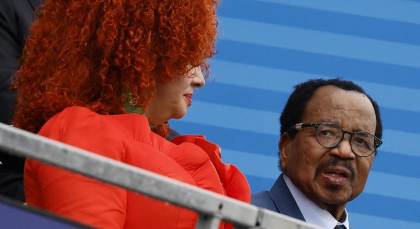 Még hét évig kormányozna Kamerun 92 éves elnöke