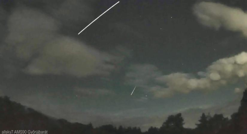 Űrállomás és meteor