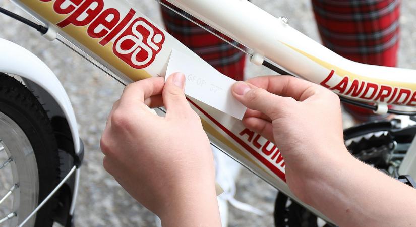 Ismét bringa és e-roller jelölés lesz Győrben