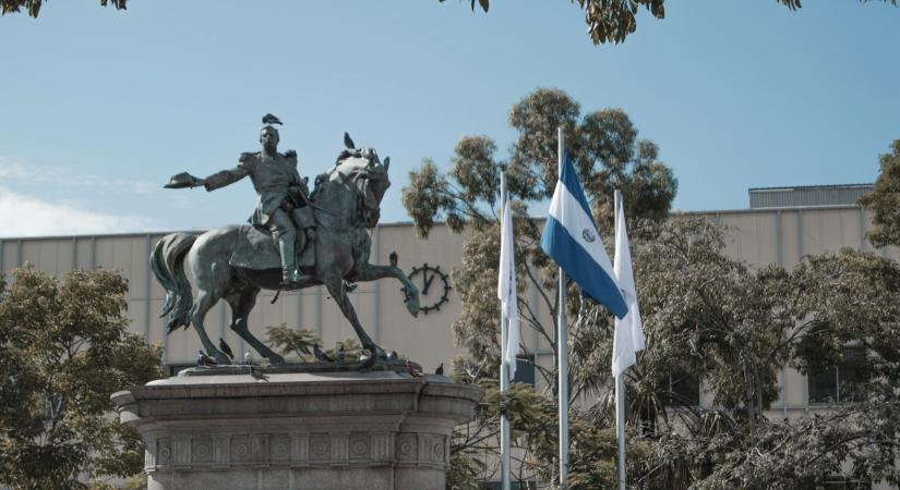 Salvador lehet a Bitcoin Svájca