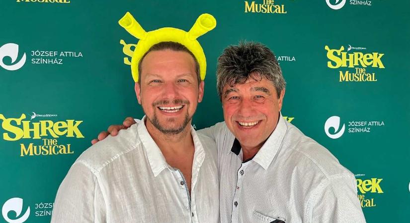 Három Shrek egy színpadon: Ember Márk, Zöld Csaba és Peller Károly