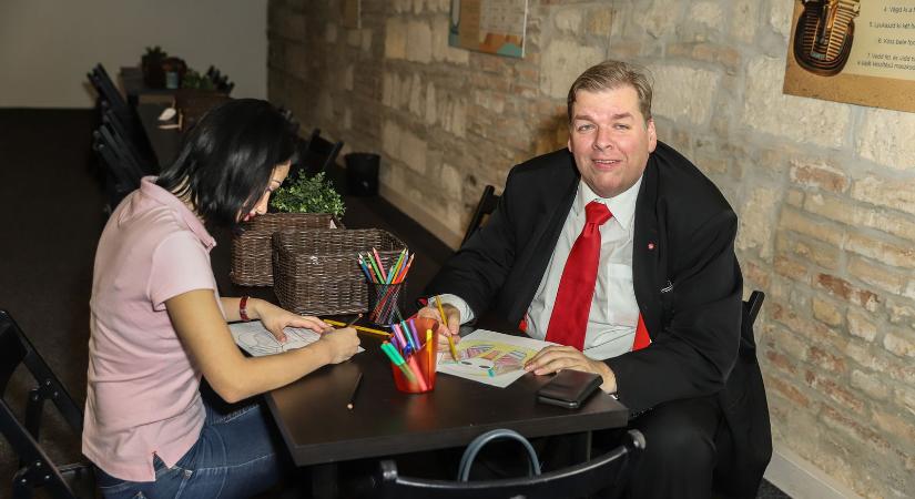 Hihetetlen ki emlékezett meg Schmuck Andorról: volt randipartnere mutatott képeket
