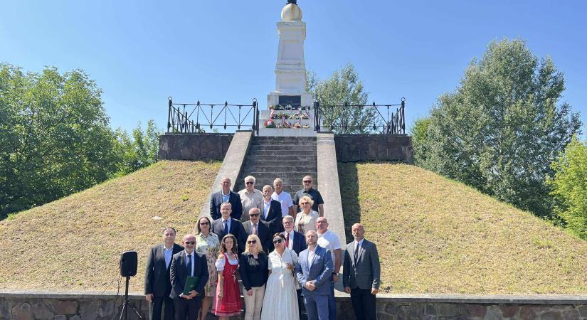 Megemlékezések Tiszaújlakon és a Rákóczi-forrásnál a szabadságharc első győztes csatájának évfordulóján