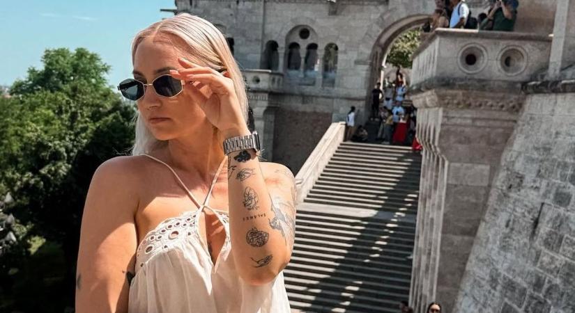 Az egykori valósághős, VV Piros bepasizott: Mutatjuk a 10 évvel fiatalabb párját! – fotóval!