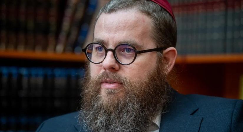 „Kötelességem volt visszajönni” – Köves Slomó a zsidó közösségépítésről, konfliktusokról és felelősségről