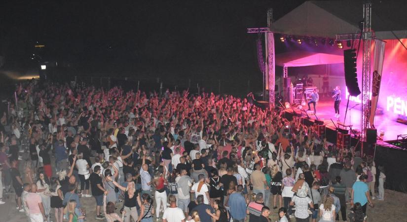 Sztárparádé lesz hétvégén a Kis-Balatonnál – Szikora Róbert és a Valmar is fellép