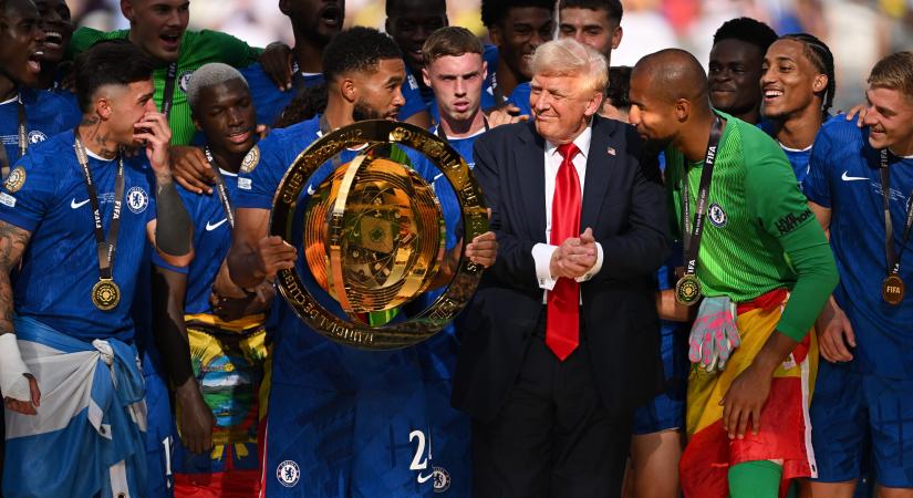 Így zavarta össze Donald Trump a Chelsea ünneplését