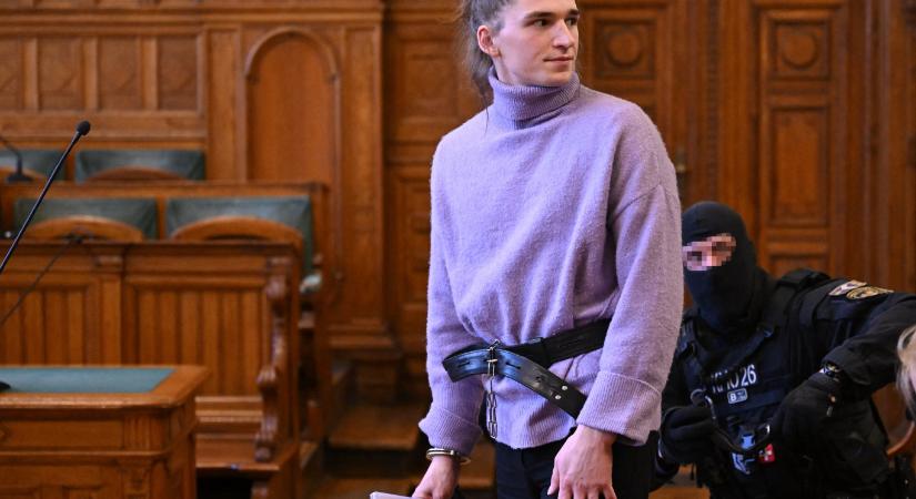 Abbahagyta az éhségsztrájkot a magyar börtönben ülő, német aktivista
