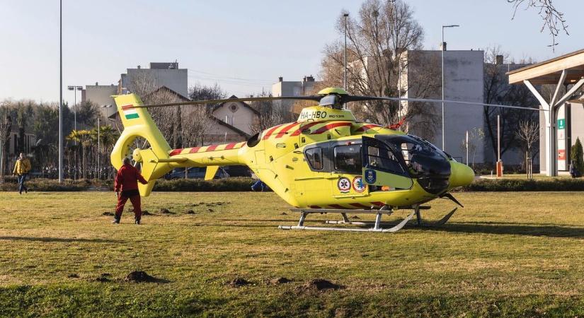 Mentőhelikopter, ajtó feltörés, kommandósok és fokozott rendőri jelenlét (VIDEÓKFOTÓK)
