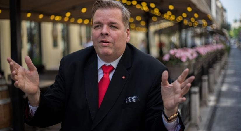Sok a kérdőjel Schmuck Andor halála körül