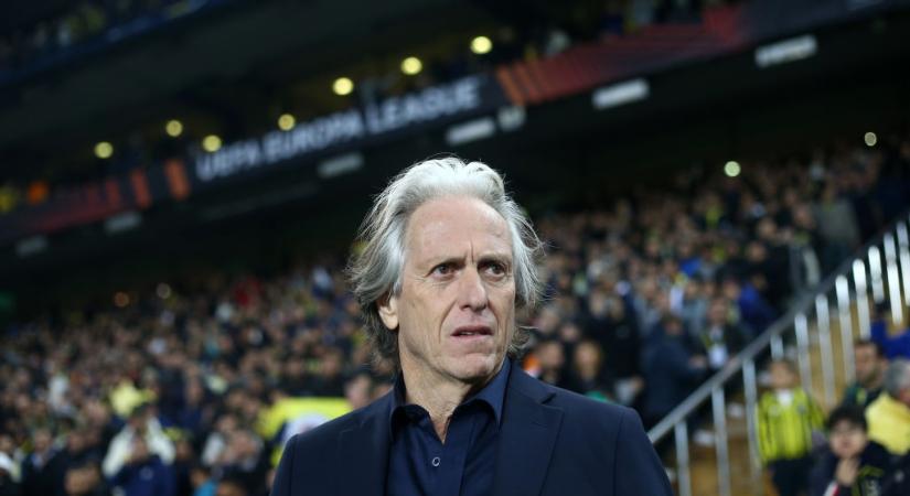 Portugál sikeredző veszi át az Al-Naszr irányítását! – hivatalos