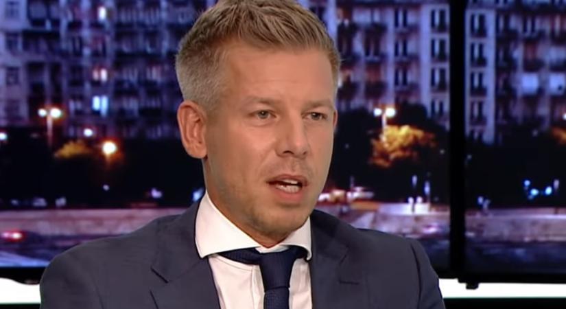 Magyar Péter: a NER menekül