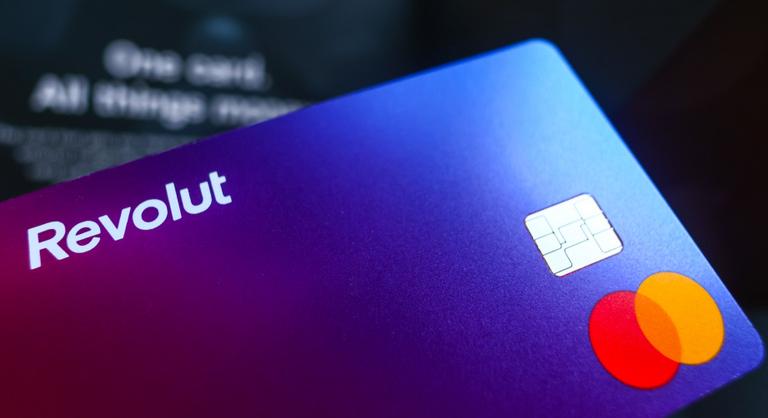 Fellélegezhetnek a kriptósok, újra elérhető a Revolut szolgáltatása, de csak részlegesen