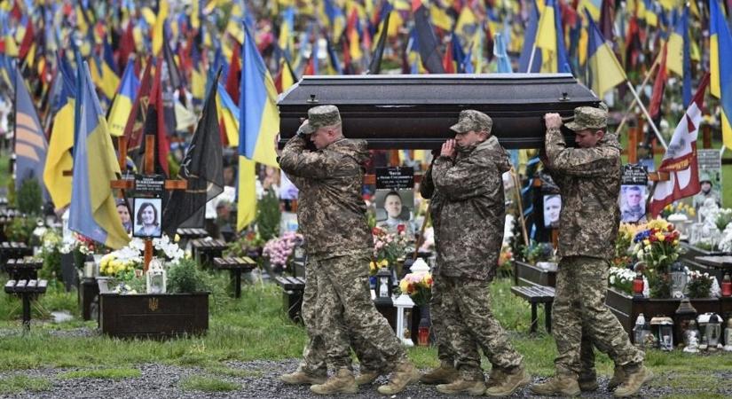 Ukrán ügyvédek: törvénytelen a kényszerorozás (videó)