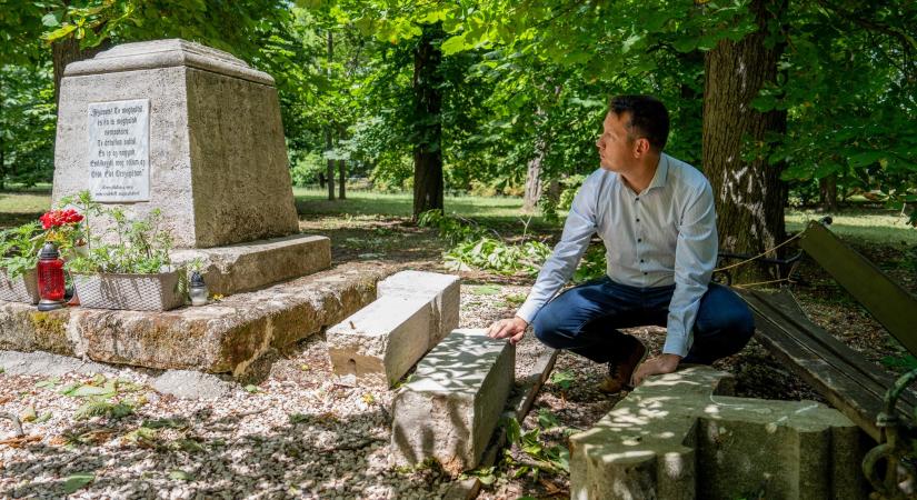 A KDNP elvállalta a viharban összetört máriaremetei kereszt helyreállítását