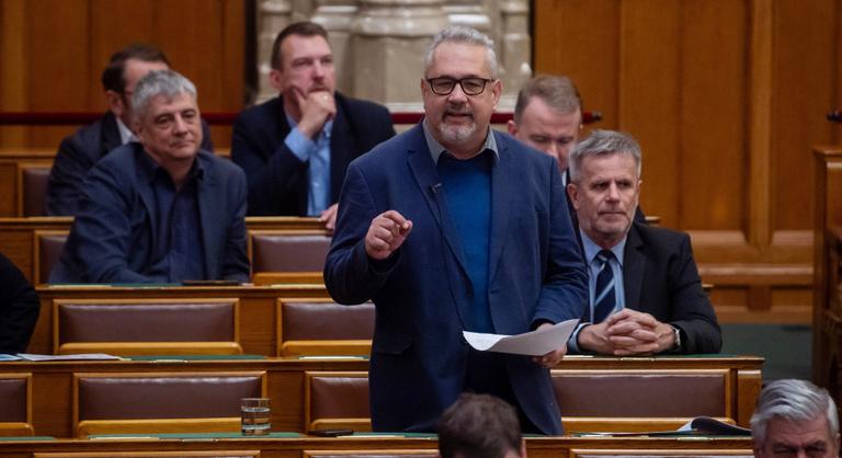 Miért van szükség valódi rendszerváltásra? – Egy tévedésen túl