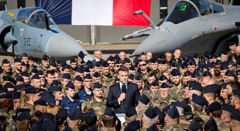 Francia erősííés: nemcsak rakéták, katonák is érkeznek Romániába