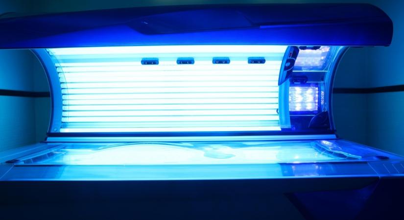 Botrány! Felvételeket is készített a szoláriumban kukkoló férfi - Mutatjuk, hol