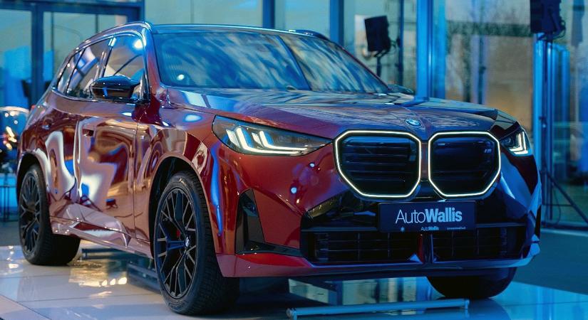 Szenved az iparág, de az AutoWallis nőni tudott