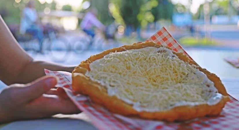 Biztosan drága a balatoni lángos?