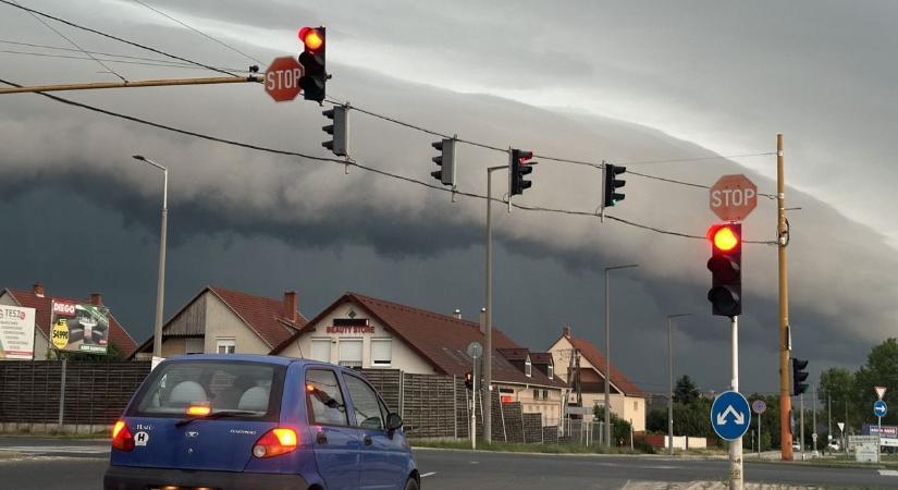 Közeleg a vihar – az időjárás ismét ránk rúgja az ajtót Fejérbe