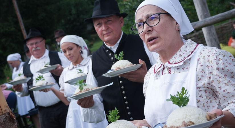 Végigették a lakodalmat, pedig nem is volt esküvő (galéria)