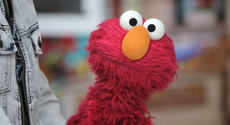 Kanye West-szerű antiszemita őrjöngésbe kezdett az X-en a Szezám utcából ismert Elmo