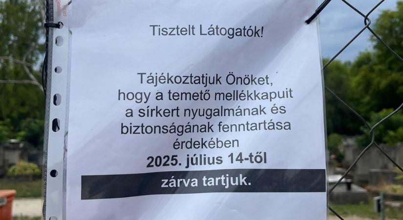 Lezárták a fővárosi temetők kiskapuit, Vitézy szerint emiatt sokan kilométeres távolságok leküzdésére kényszerülnek