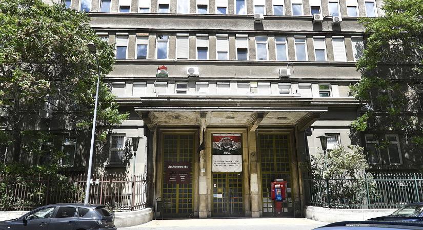 Óriási botrány a kórházban: rengeteg lejárt húst talált a Nébih