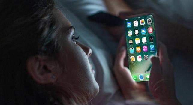 Az Apple első összehajtható iPhone-ja olcsóbb lehet, mint gondoltuk