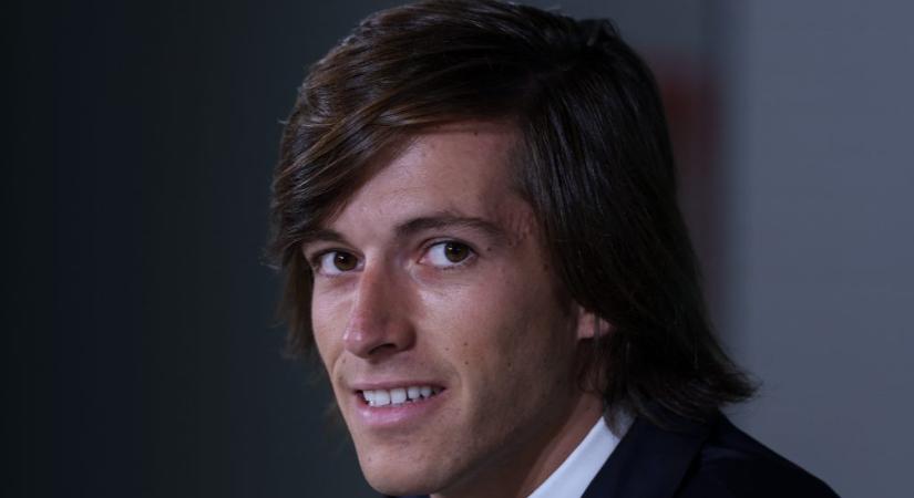 Végre bemutatta várva várt balhátvédjét a Real Madrid