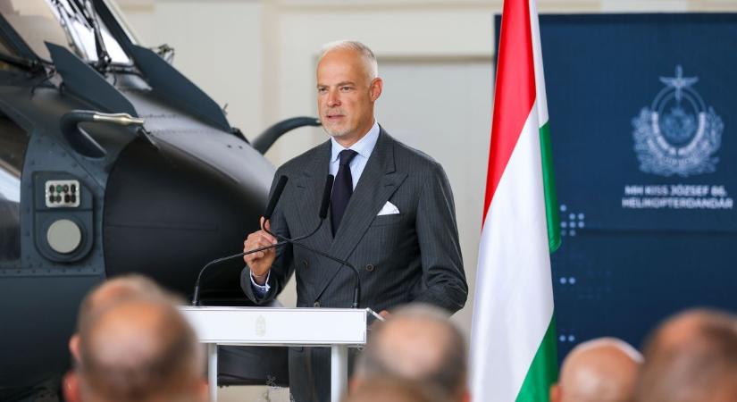 Szalay-Bobrovniczky Kristóf: teljessé vált a Magyar Honvédség közepes kategóriájú, többfeladatú flottája
