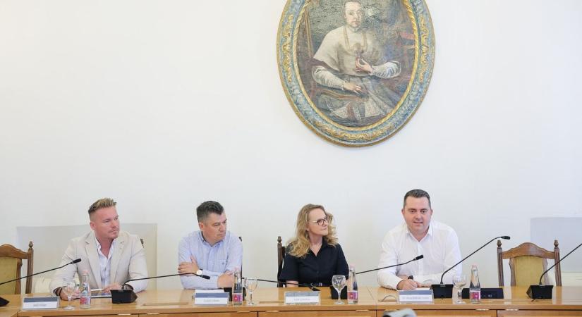 Udvaros Dorottya, Grecsó Krisztián és Szabó Balázs is fellép Egerben a 2 hetes művészeti fesztiválon