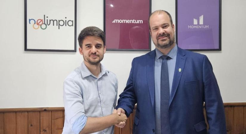 Elhagyta a süllyedő hajót a Momentum elnöke: egy mondatban sikerült összefoglalnia, mit tett le eddig az asztalra
