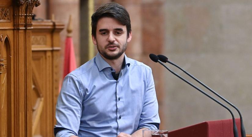 Lemondott a Momentum elnöke, ő lehet az utódja